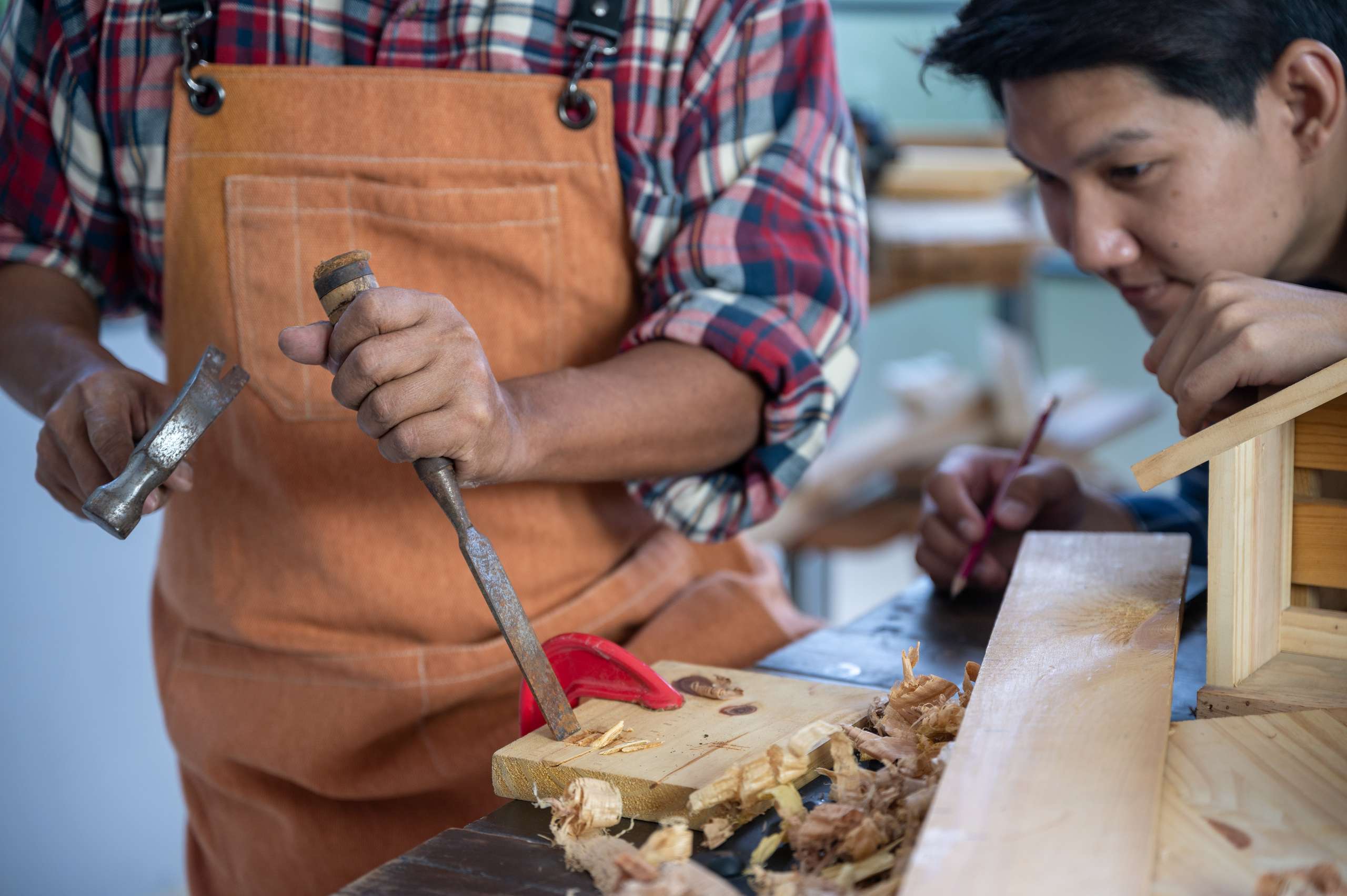 How to Build a Simple Practice Routine That Actually Improves Your Woodworking